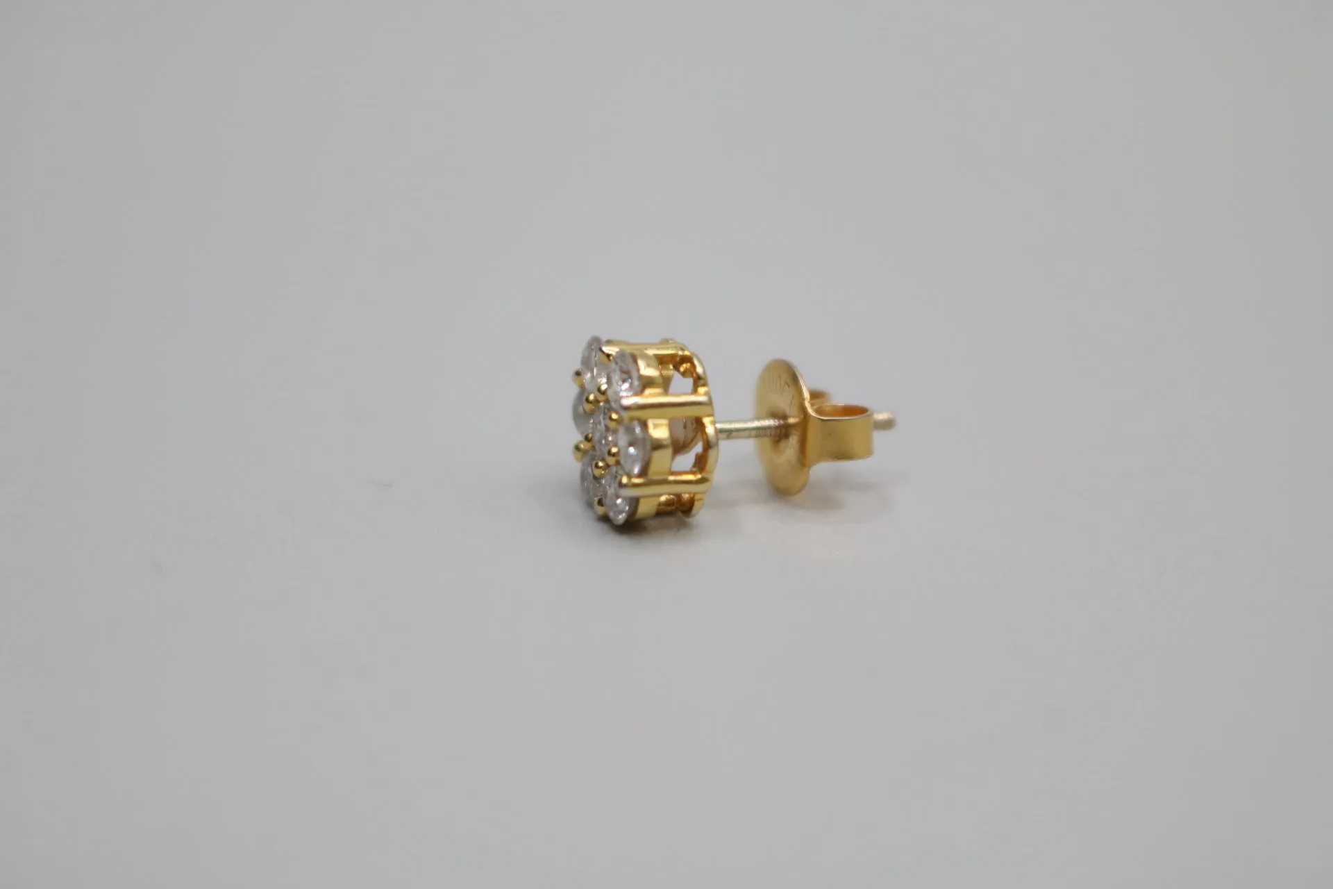 14K Yellow Gold Cluster Diamond Stud Earring (.49 CTW)