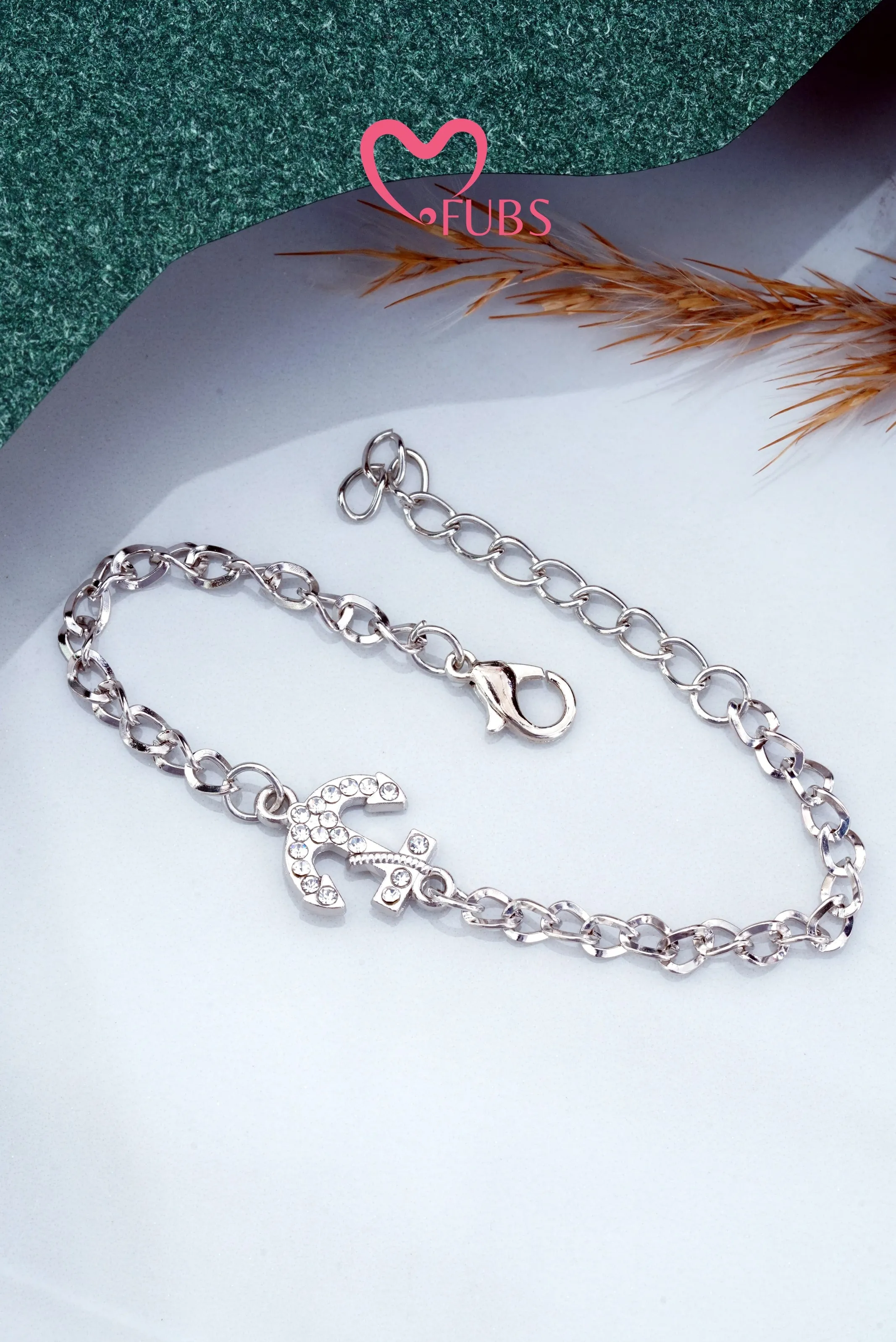 Anchor of Elegance Gold Bracelet