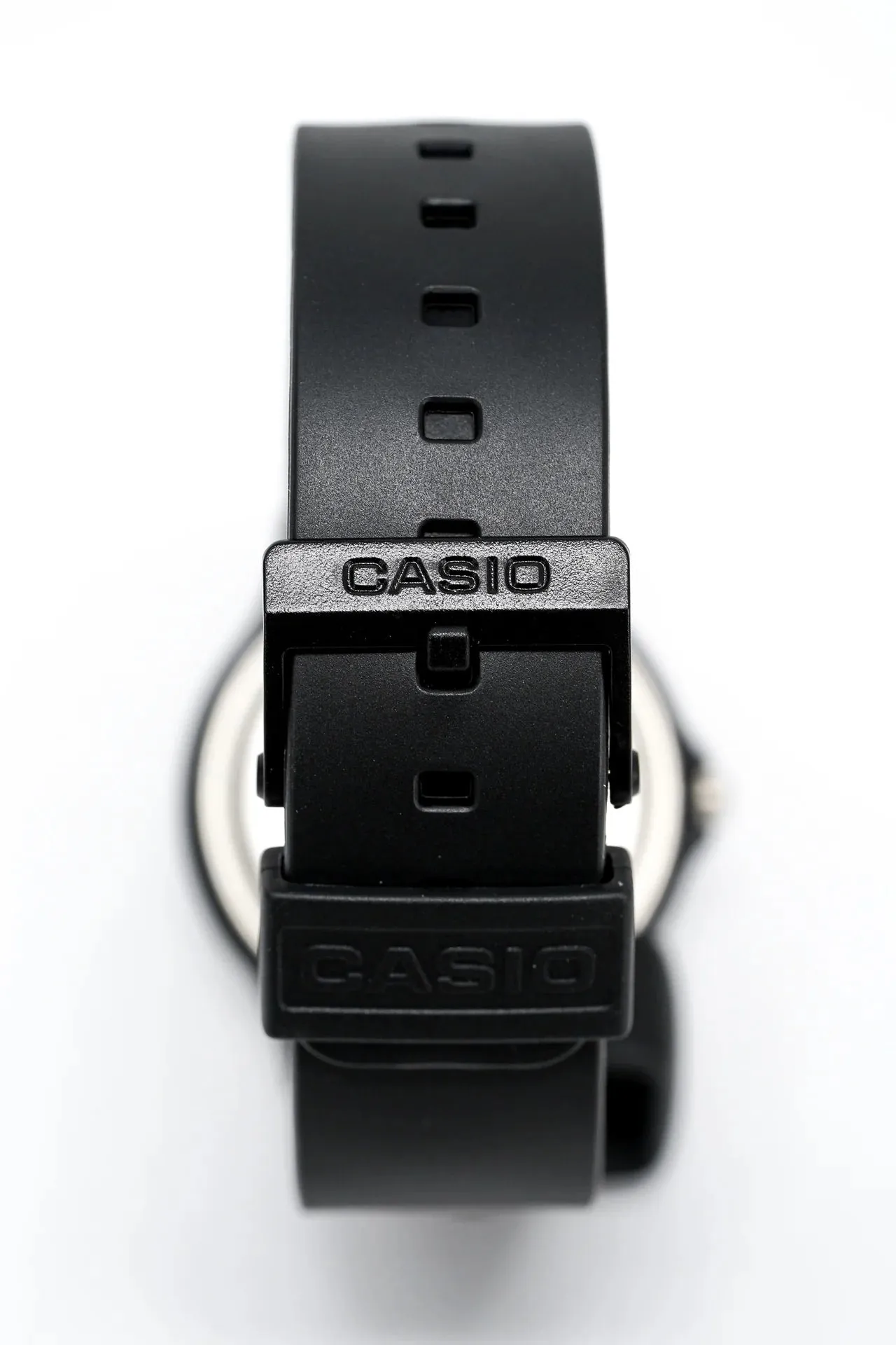 Casio Analogue White Dial Resin Strap Unisex Watch| MQ-24-7BLDF