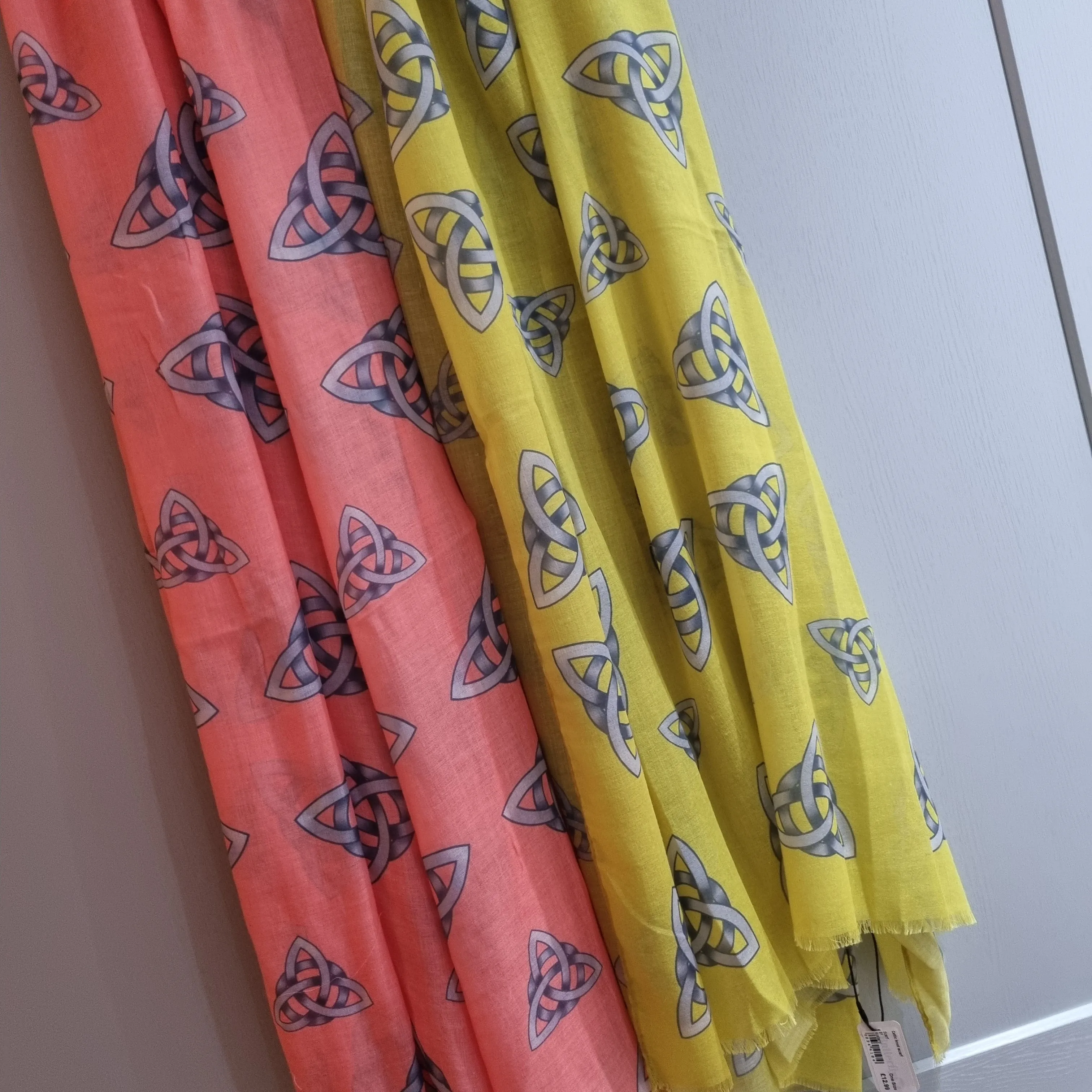 Celtic knot scarf