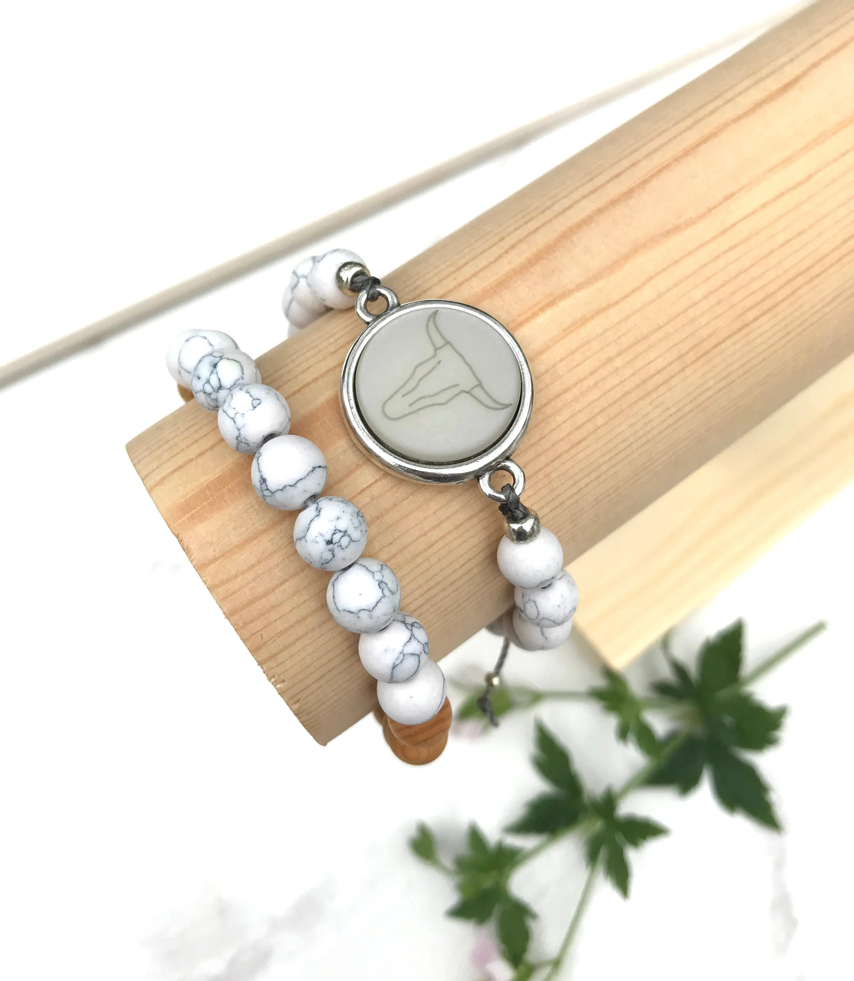 Chalk - Howlite Diffuser Oil Bracelet