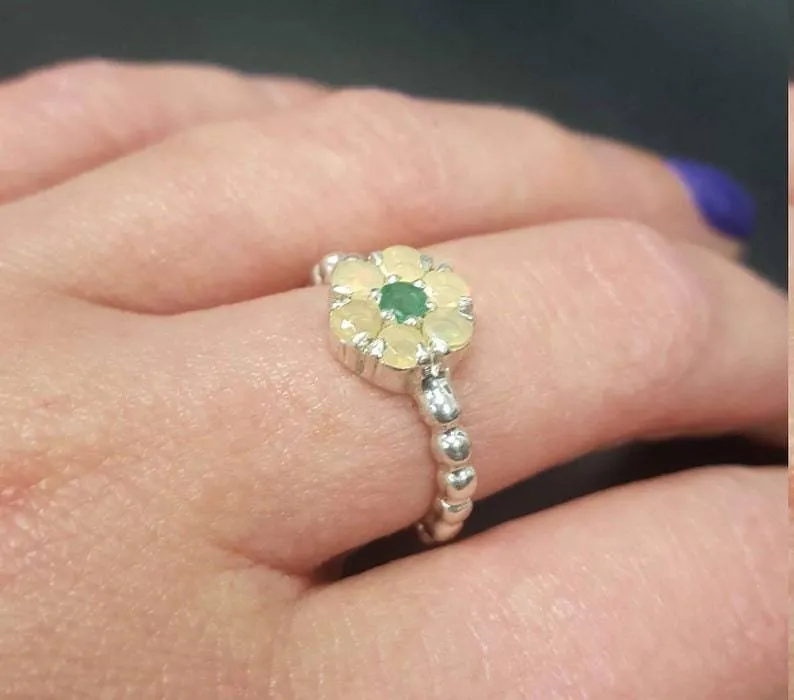 Daisy Opal Ring - Natural Ethiopian Opal - Fire Opal Bubble Band