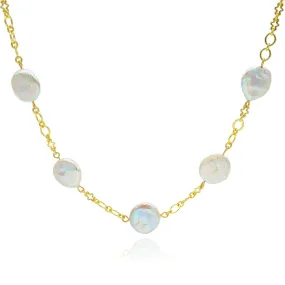 Dreamy Pearl Necklace