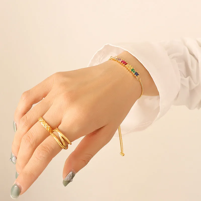 Elegant Zircon Bracelet with Gold-Plated Titanium Chain