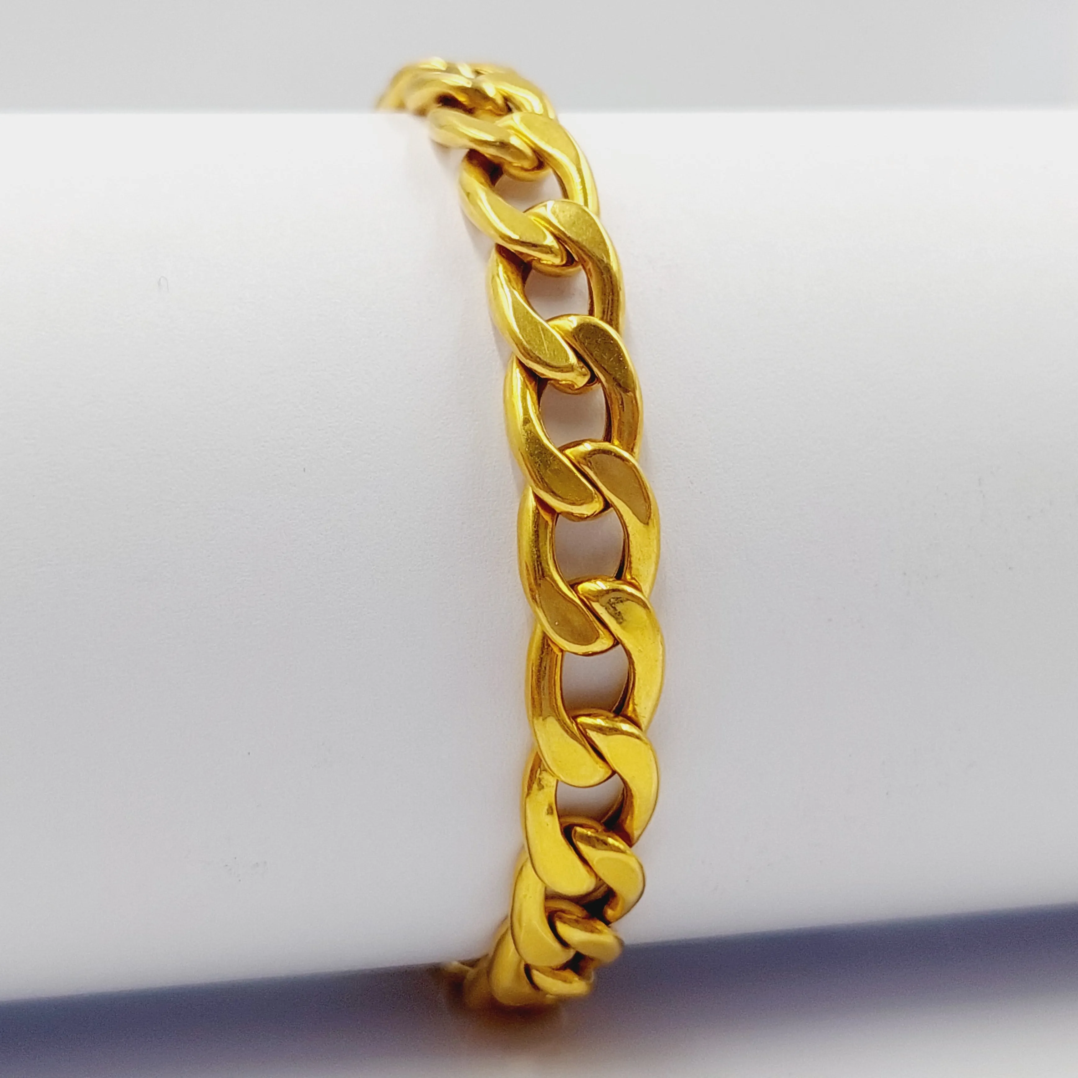 Enameled Cuban Links Bracelet