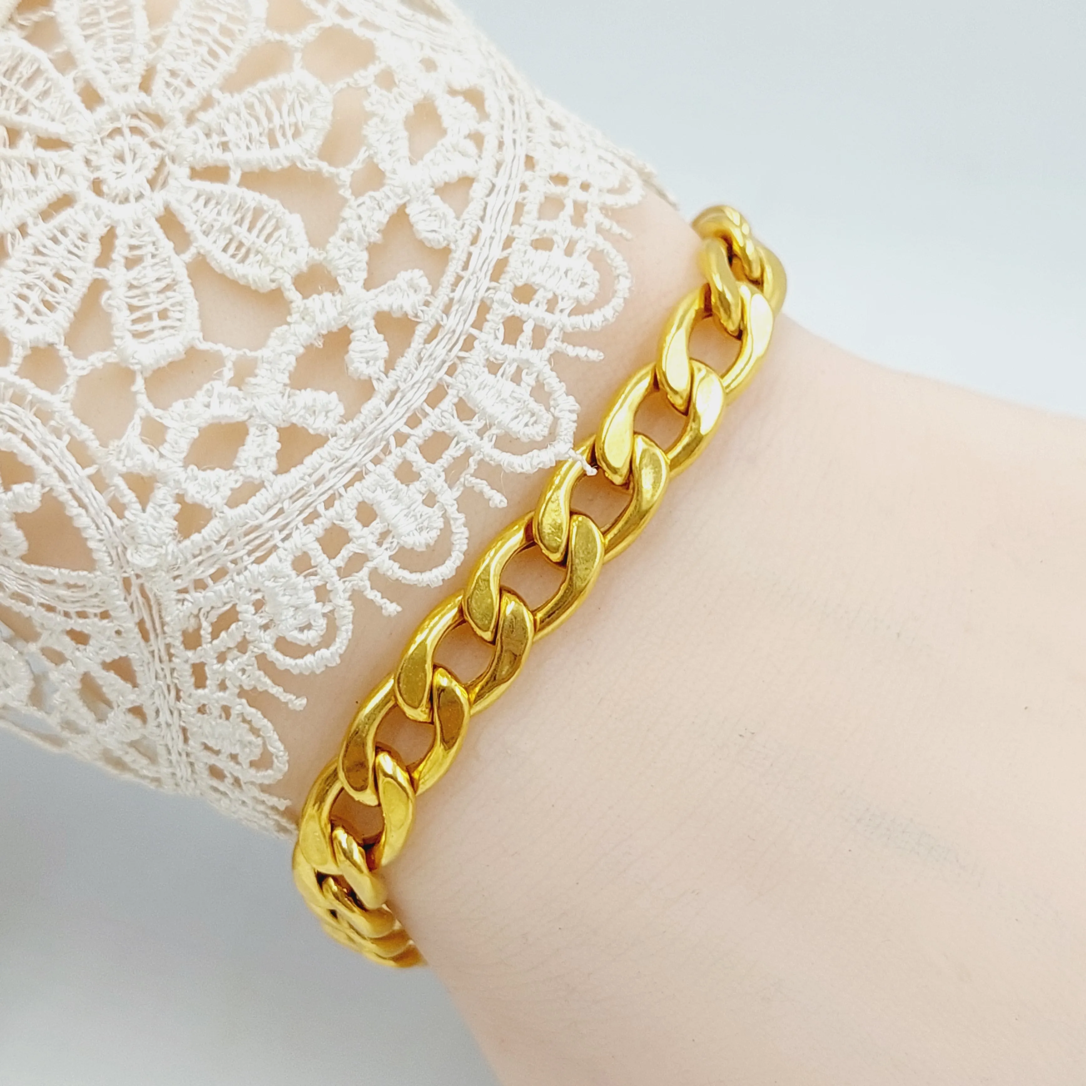 Enameled Cuban Links Bracelet