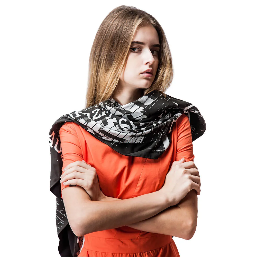 #Geometric Scarf by GUZUNDSTRAUS