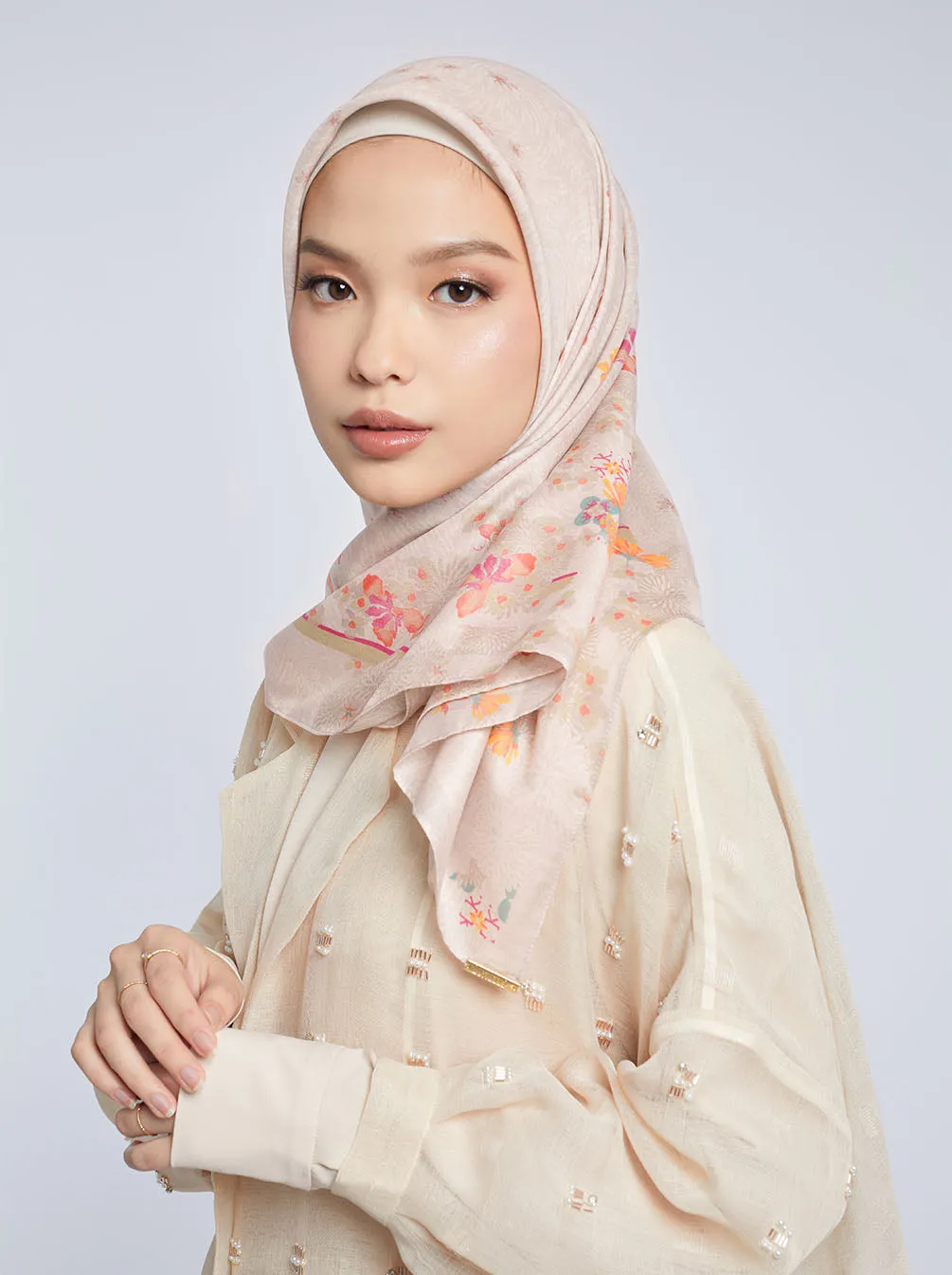 LAGUNA SIGNATURE SCARF LIGHT COCONUT