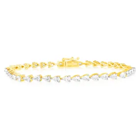 Luminesce Lab Grown 10ct Yellow Gold Fancy Bracelet in 3.2 Carat Diamond
