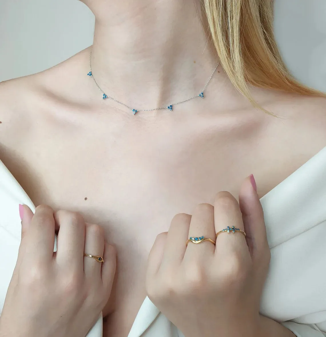 Minimalist blue diamond necklace