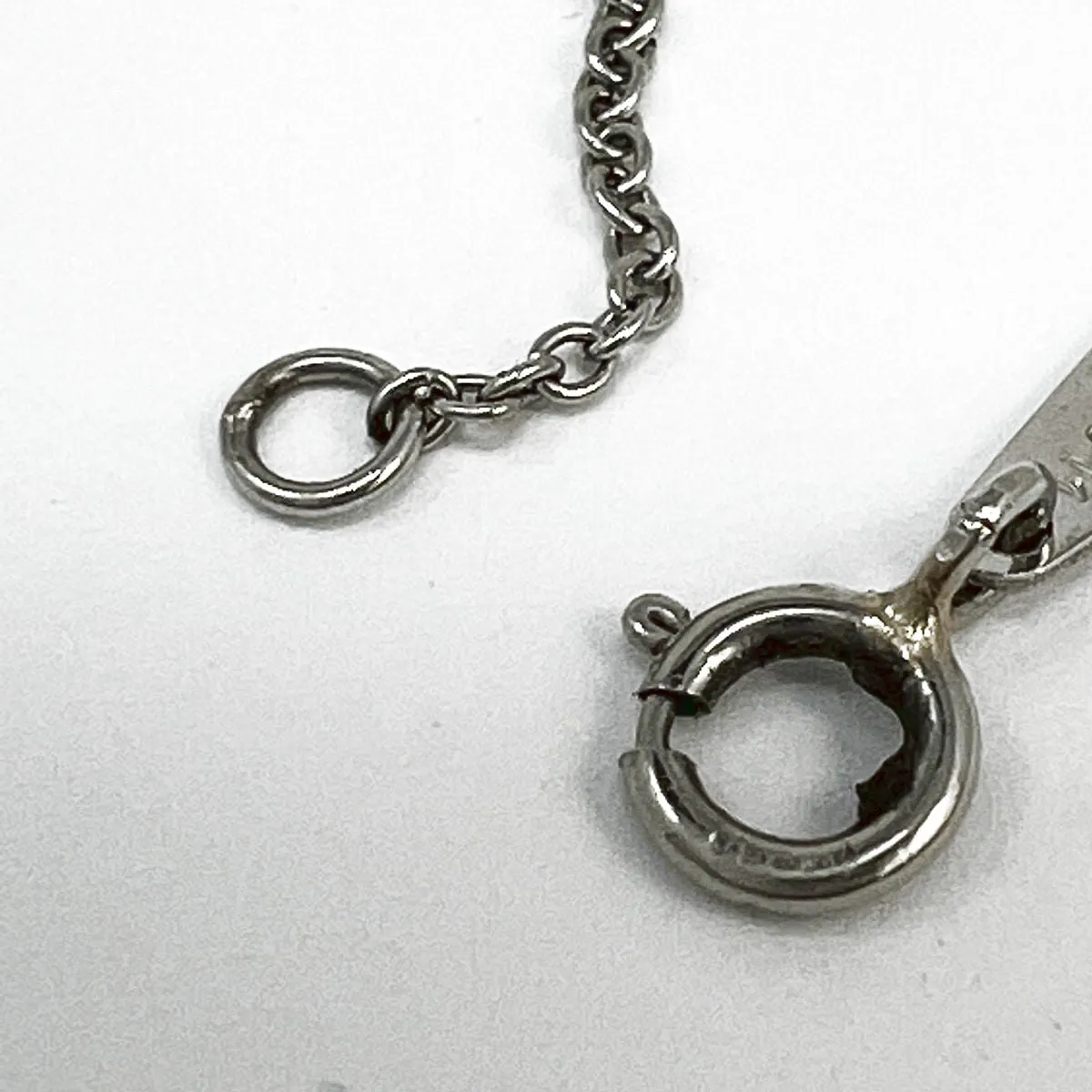 Platinum Diamond Pendant Necklace