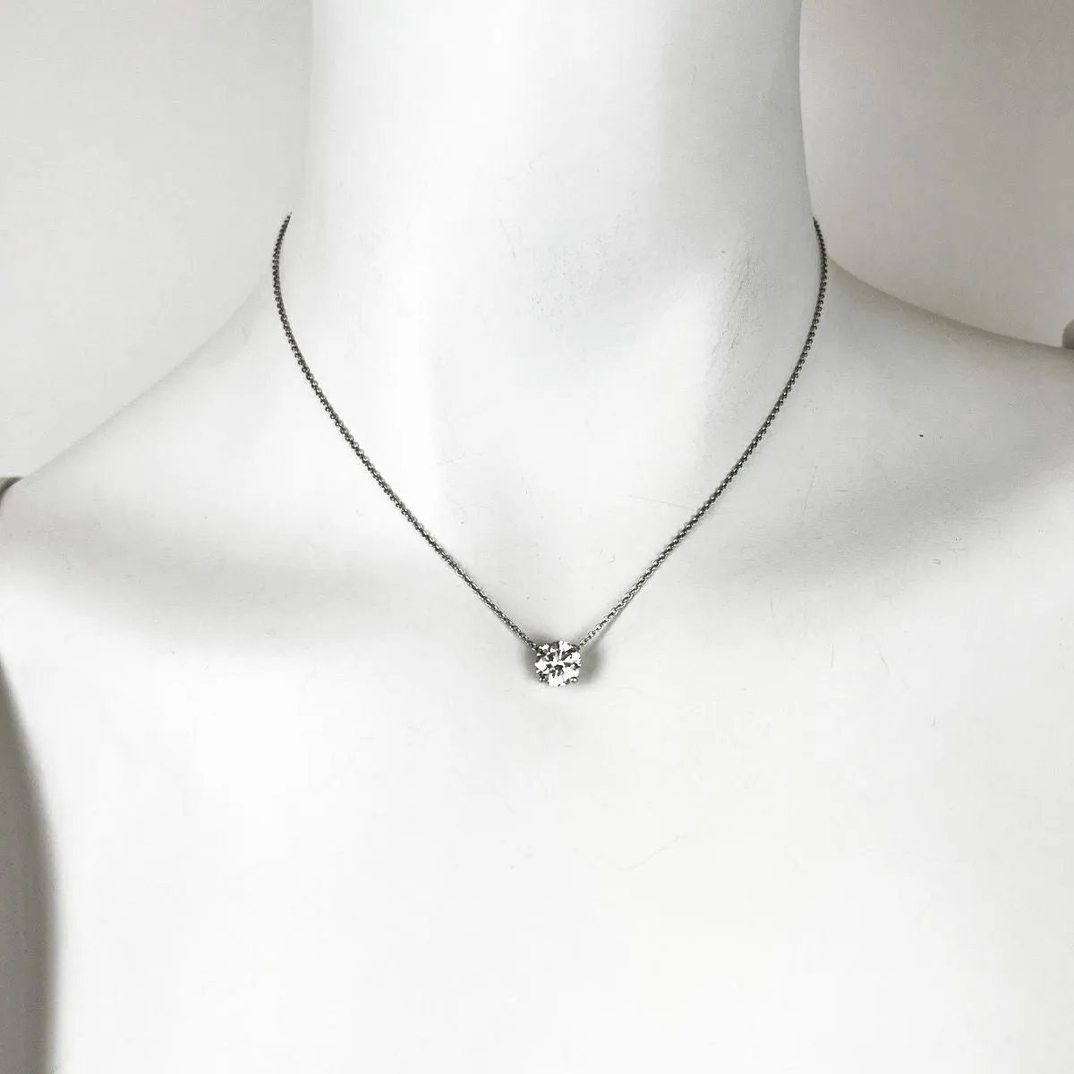 Platinum Diamond Pendant Necklace