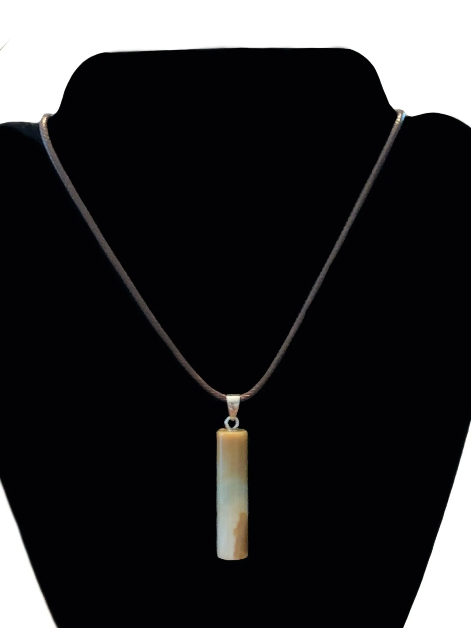 🔴SOLD🔴Cadmus Genuine Amazonite Pendant Necklace