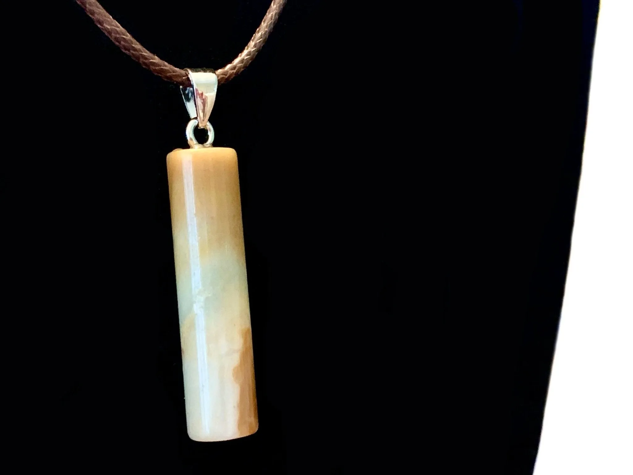 🔴SOLD🔴Cadmus Genuine Amazonite Pendant Necklace