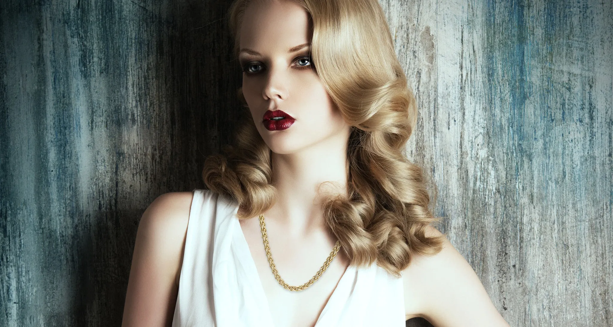 Swiss-Made Gold Necklace
