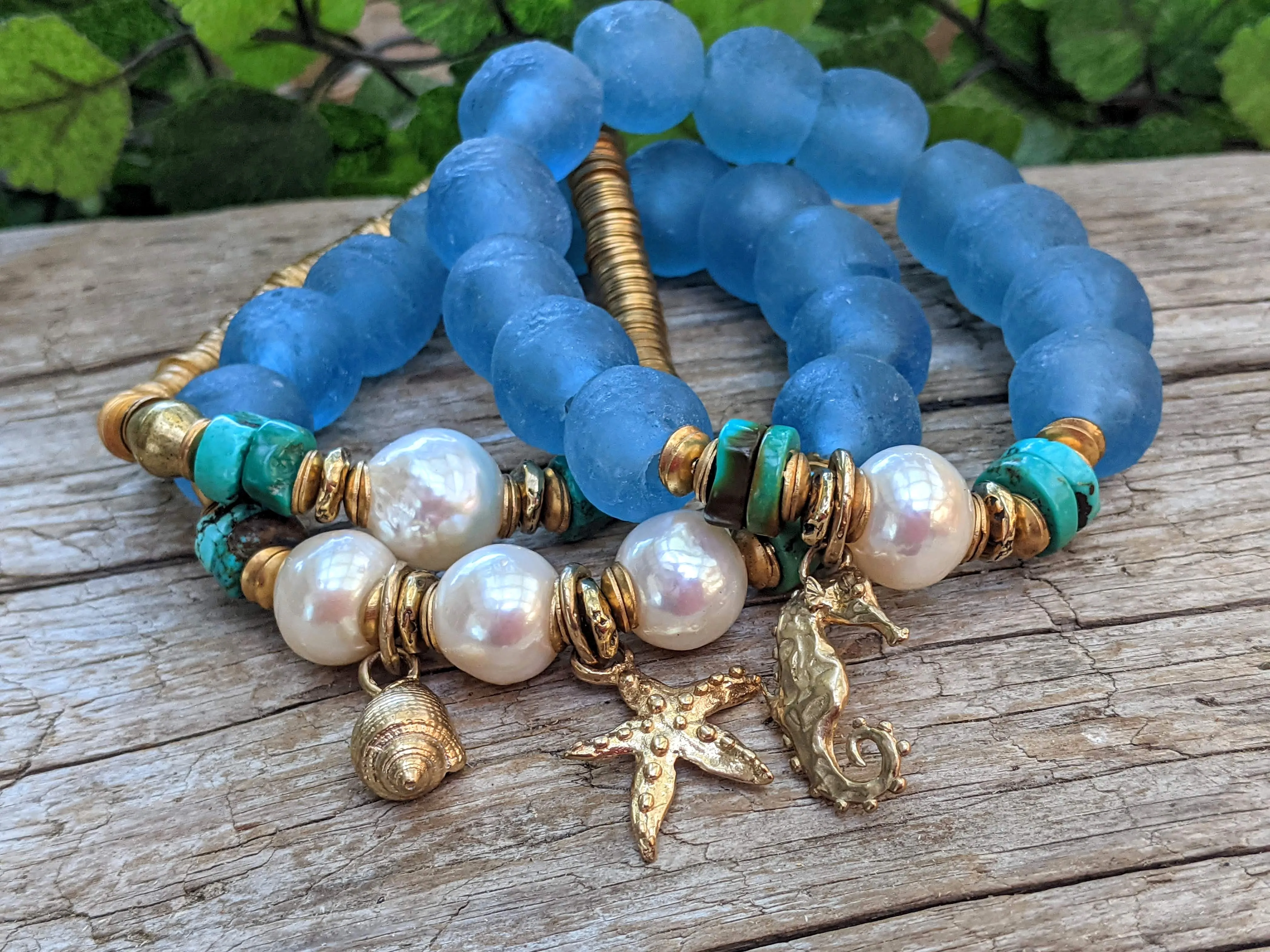 Turquoise, Sea Glass & White Edison Pearl Elastic Bracelet with Seahorse Charm