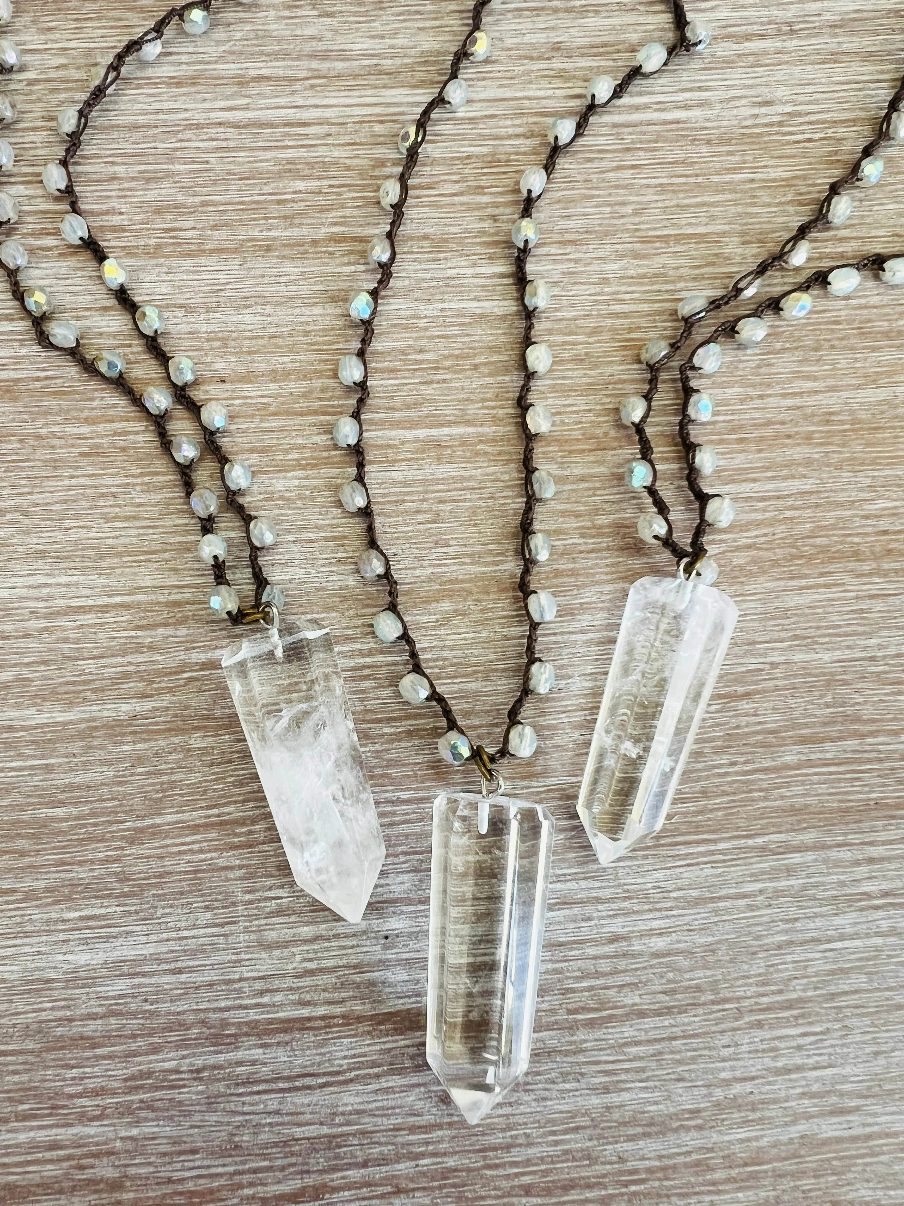 Twist Style - Quartz Magic Crystal Necklace